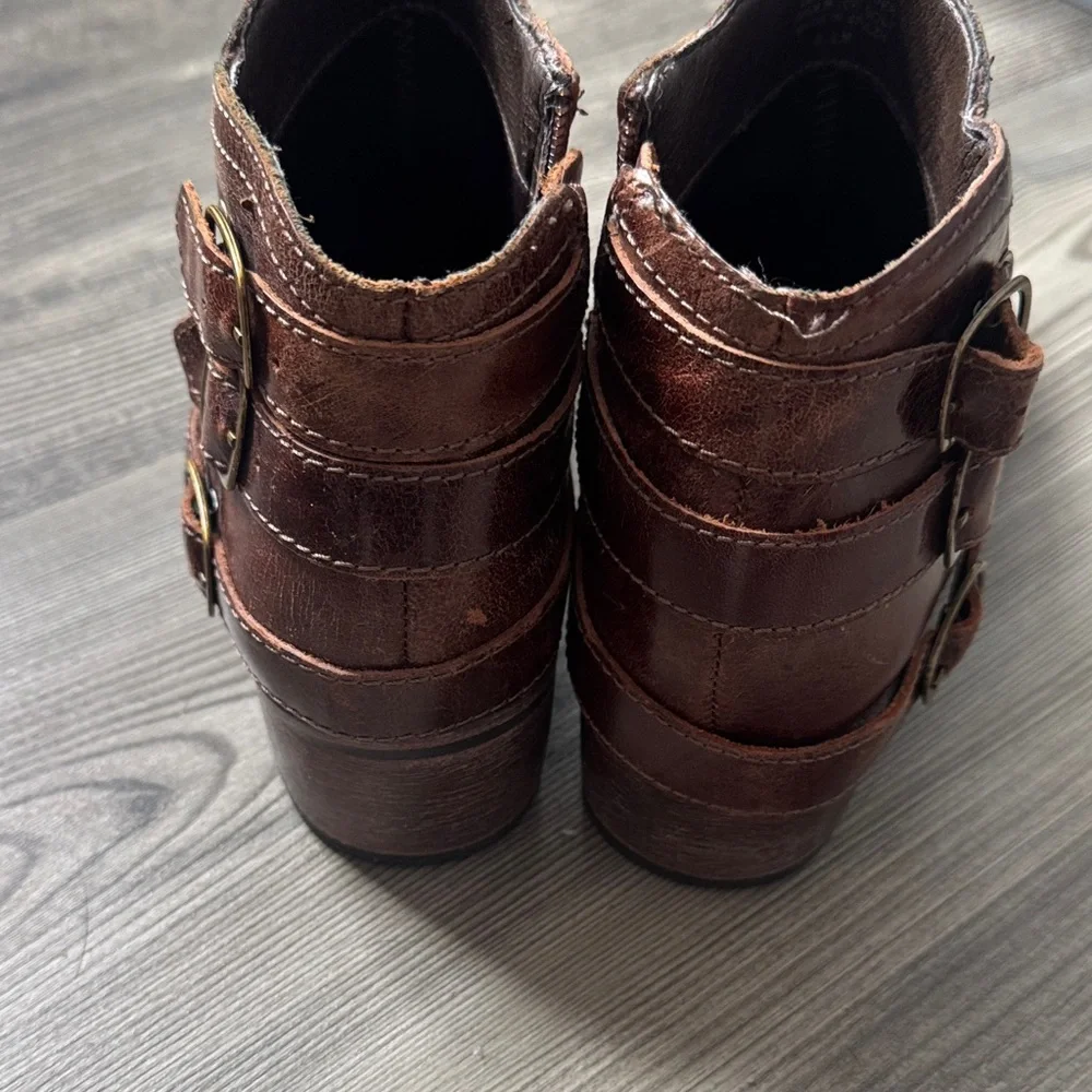 Matisse Brown Leather Ankle Heeled Boots Size 6.5